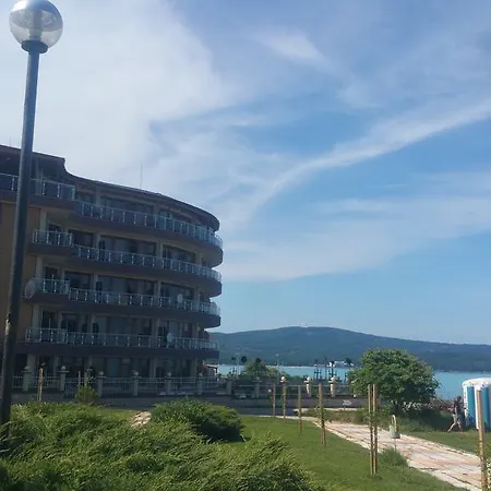 شقة Albatros Private